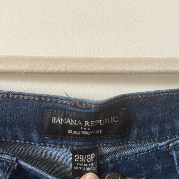 EUC Banana Republic Slim Bootcut Jeans - Picture 3 of 6